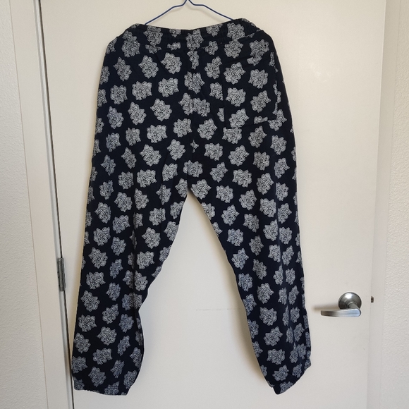 J. Crew University Terry Drawstring Sweatpants in Paisley Bunch Navy Blue - Picture 4 of 7